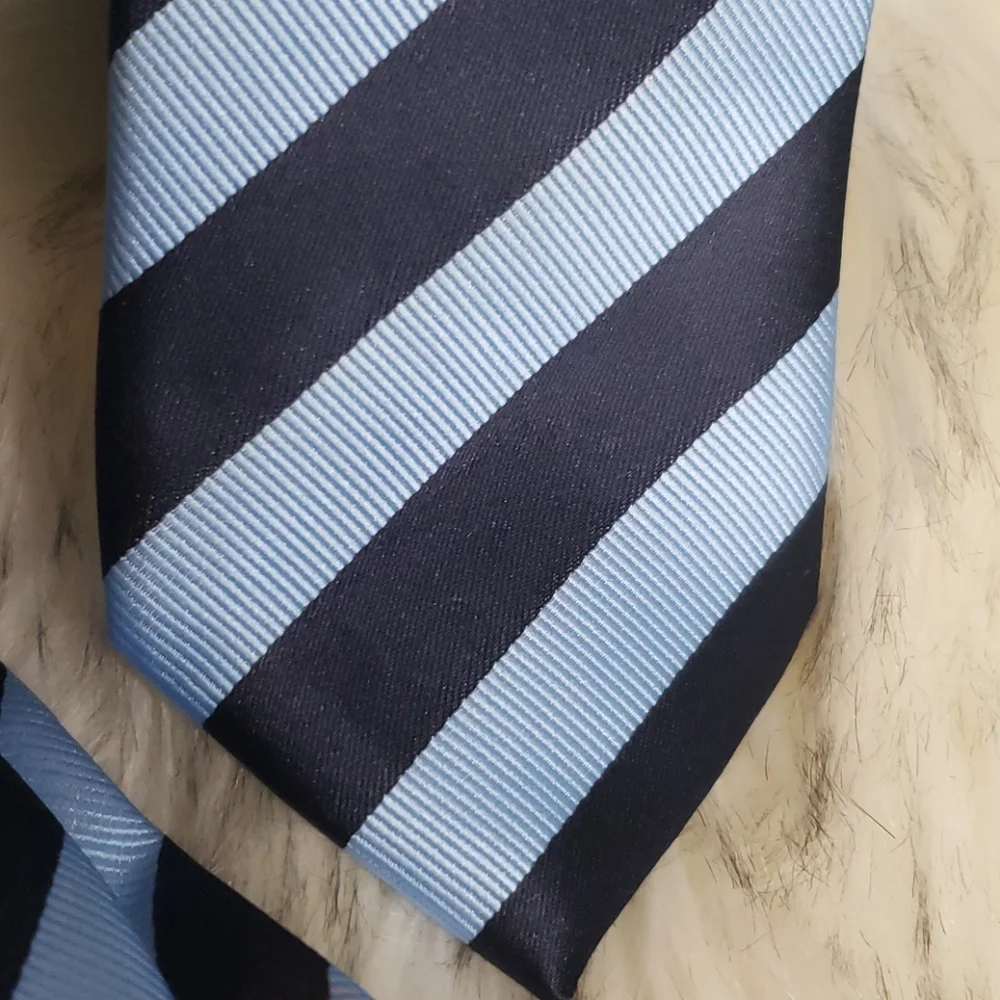 The Children's Place Uniform Striped Tie. Boys 8-1